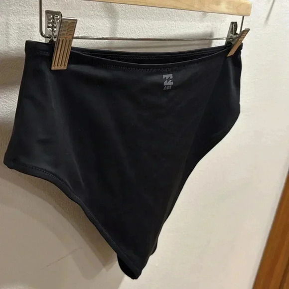 Billabong A/Div Medium Bottom - Black - Size XL - Picture 4 of 5
